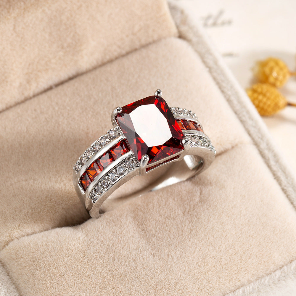 Kassira Redmont Ring | Weissgold