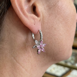 Amara Blütenohrringe in Pink | Weissgold