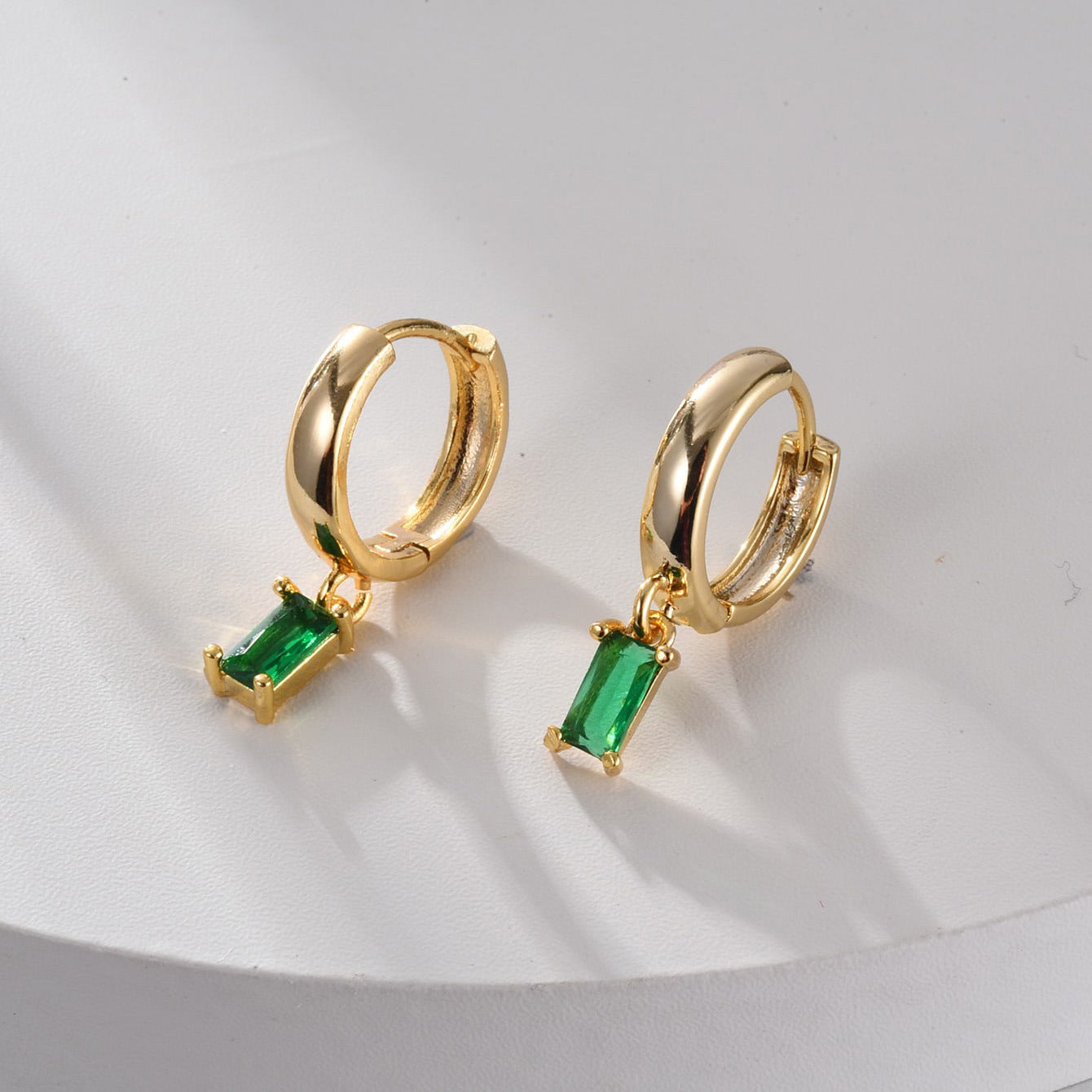 Elegante Louisa Ohrringe mit Smaragd
