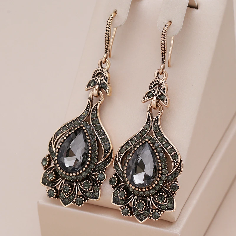 Elegante Ohrringe aus schwarzem Kristall Mandala