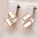 Elegante geometrische Ohrringe mit Zirkon in Gold
