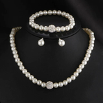 Elegantes Perlen-Set
