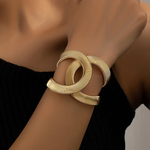 Elegantes doppelt goldenes Armband