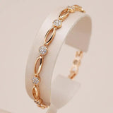 Elegantes vergoldetes Armband