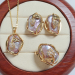 Set: Halskette und Ohrringe mit Goldperlen