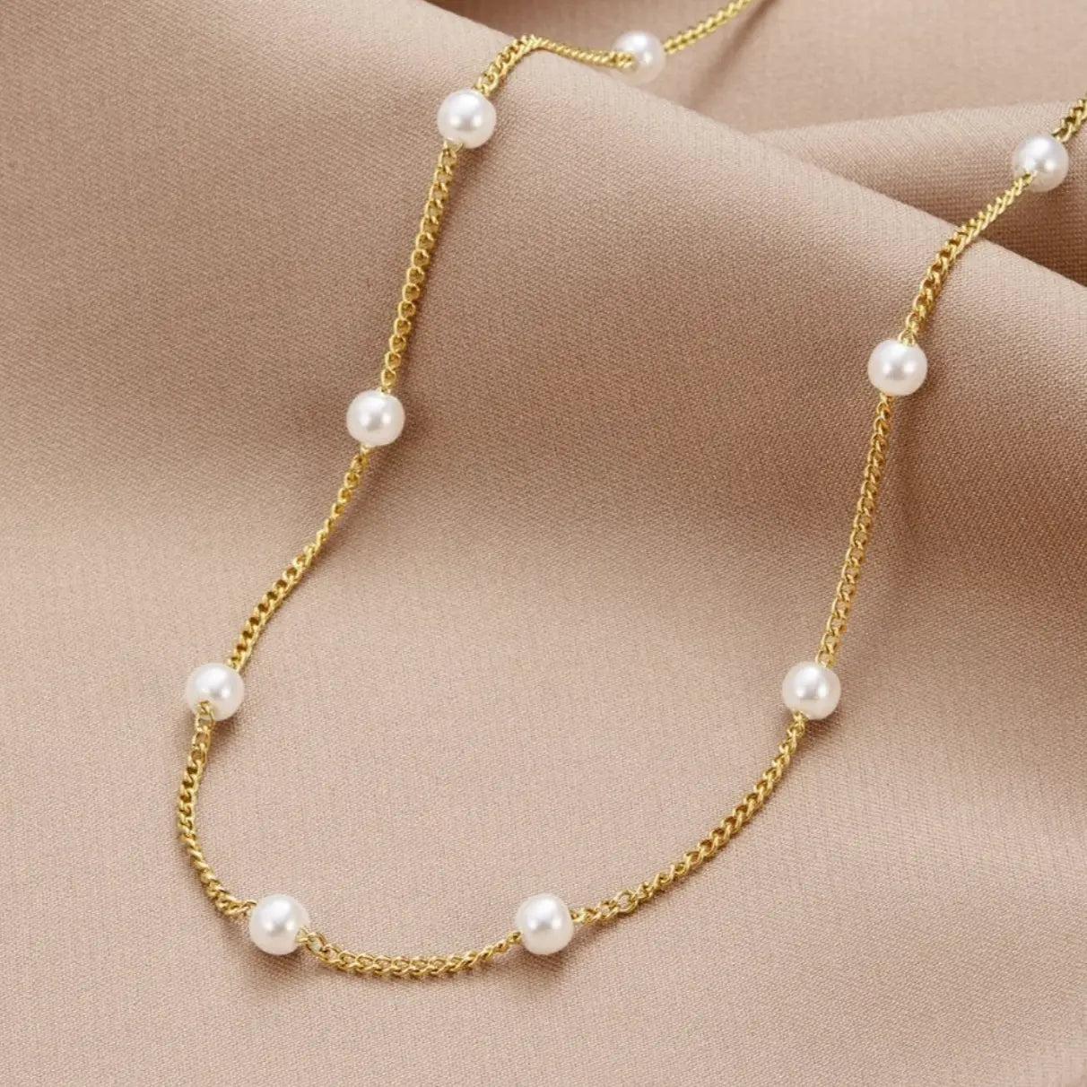 Goldkette mit natürlicher Perle