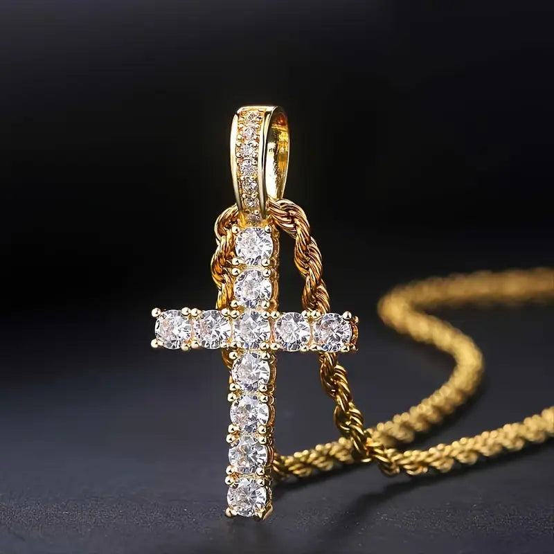 Halskette mit Kreuz