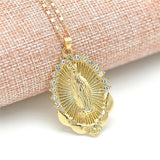 Kette mit Medaille der Jungfrau Maria