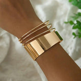 Klassisches Retro-Armband in Goldfarbe