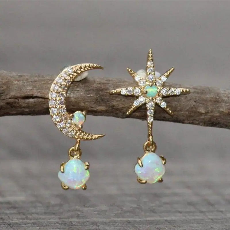 Ohrringe Mond und Stern in Gold und Opal