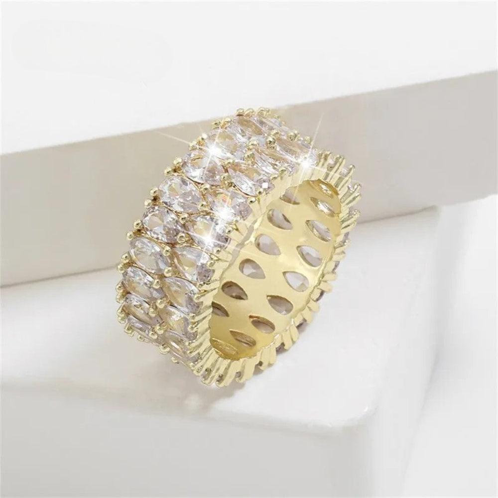 Orientalisches Goldenes Breites Kristall