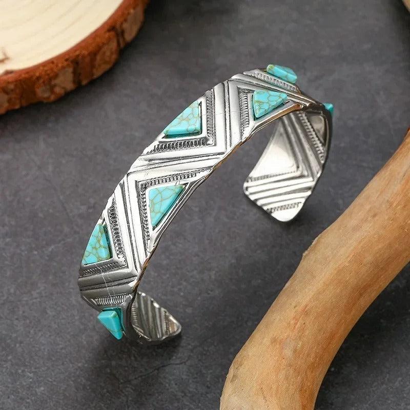 Retro Boho Tribal Armband mit Türkis