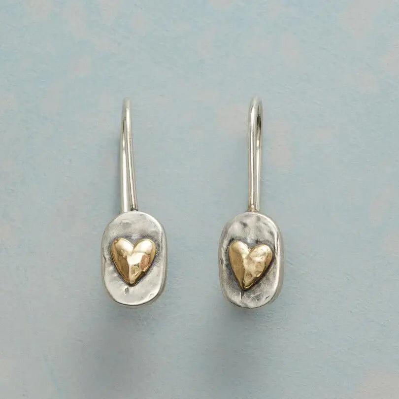 Retro Herzohrringe in Silber mit goldenen Details