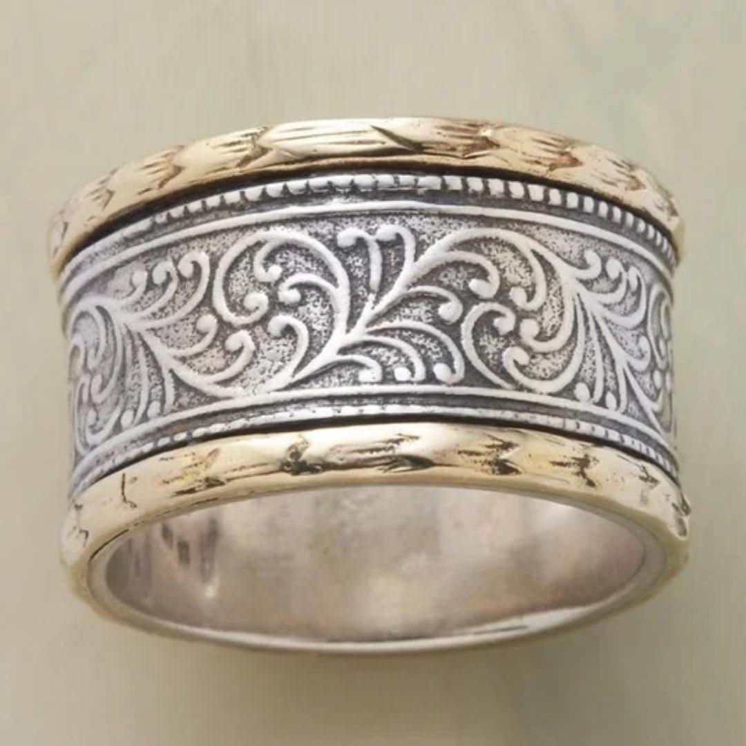 Retro Ring in Gold und Silber