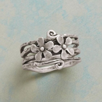 Retro-Ring mit Blumen in Silber