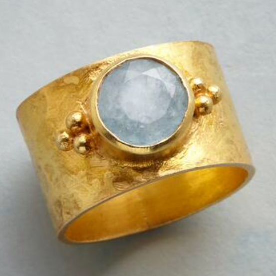 Retro Ring mit goldener Mondsichel