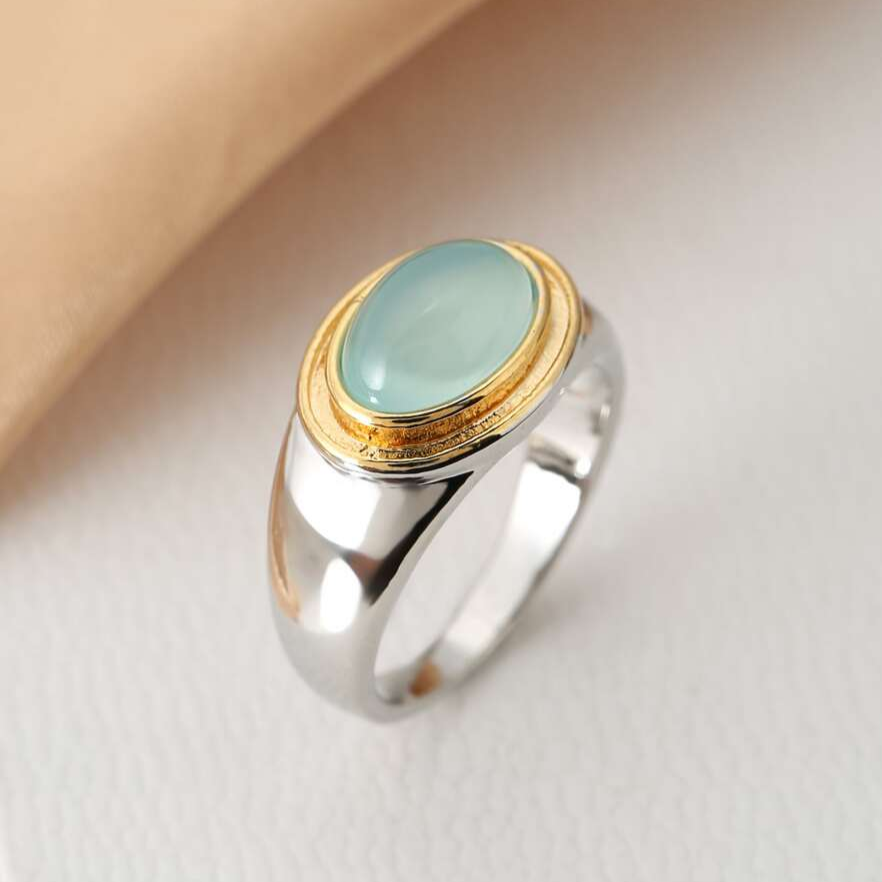 Retro Ring mit Mondstein Grün