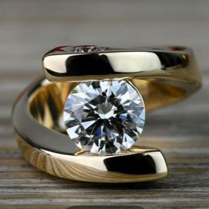 Retro spiralförmiger Ring mit Zirkonia