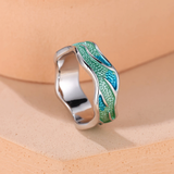 Ring mit Emaille in Wellenform des Ozeans