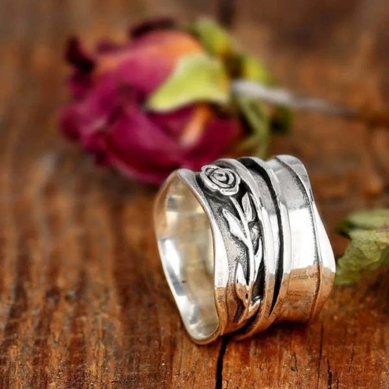 Ringe mit Blumen in Silber