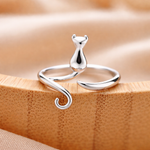 Verstellbarer Ring mit Kätzchen in Silber