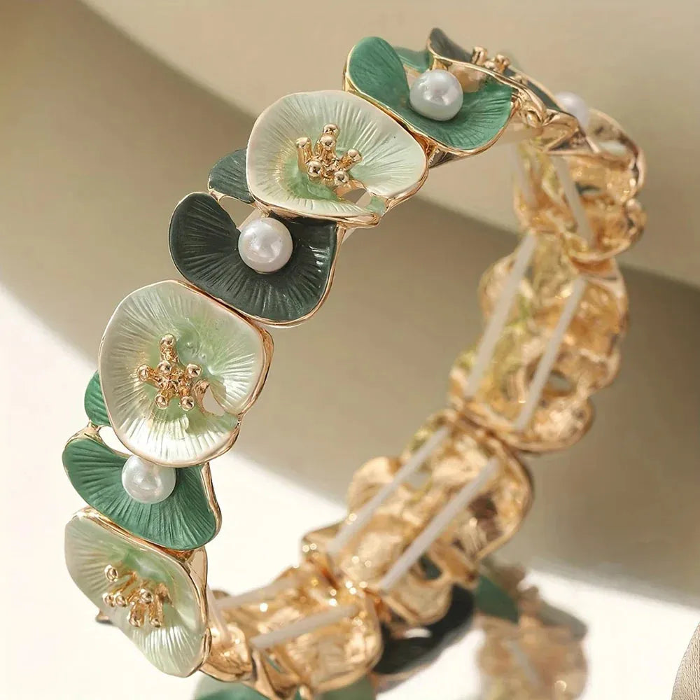 Vintage Armband mit grünen Blumen und Gänseblümchen