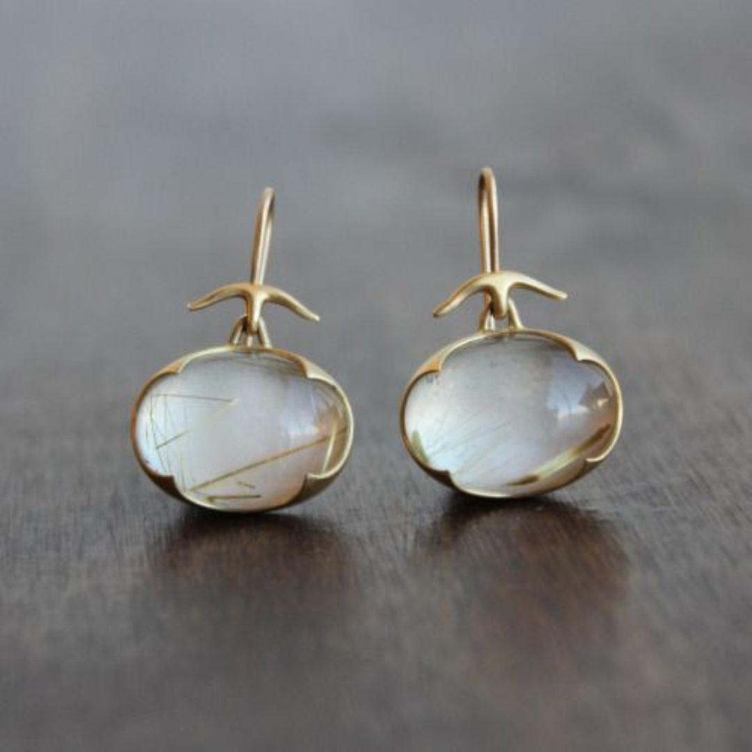 Vintage Ohrringe in Gold mit Mondstein