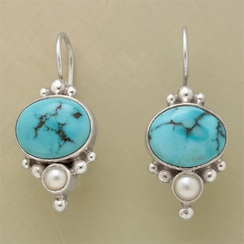 Vintage Ohrringe mit blauer Steine und Margeriten