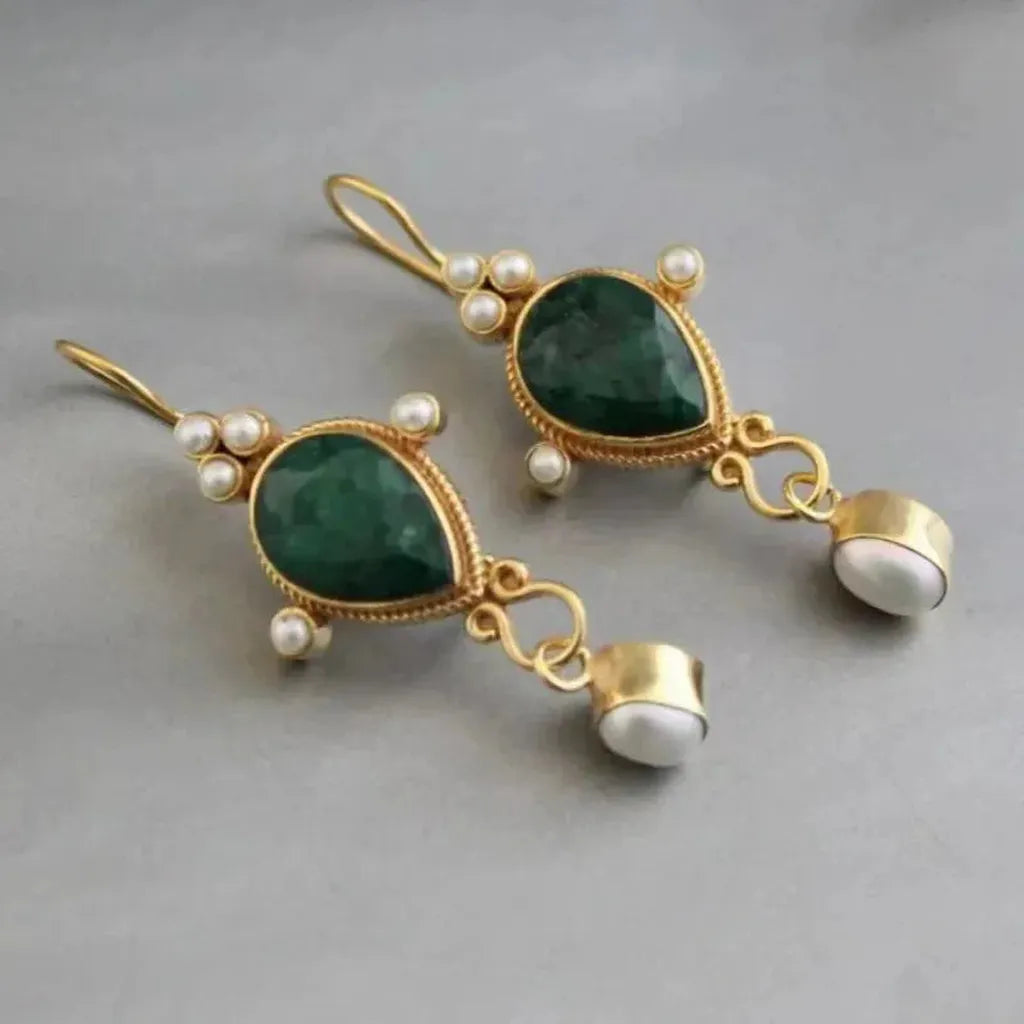 Vintage Ohrringe mit Rubin und Margarite – Dunkelgrün