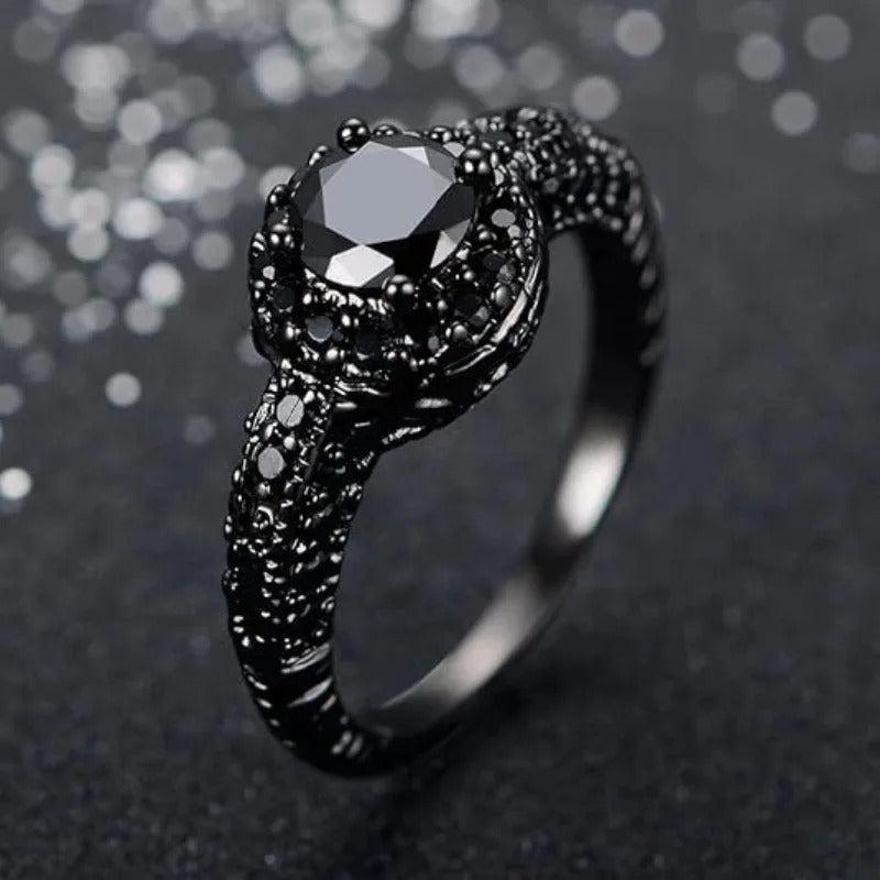 Vintage Ring aus Kupfer mit schwarzem Stein
