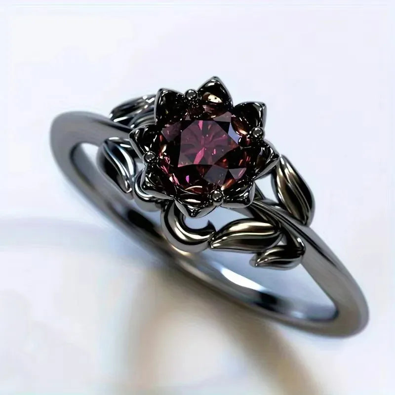 Vintage Ring mit Blume aus rotem Stein