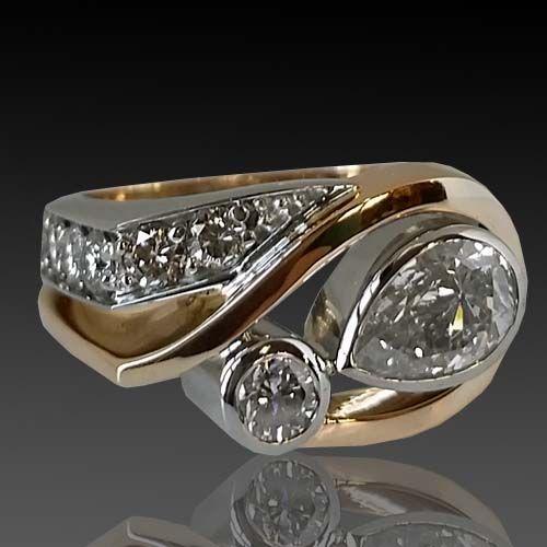 Vintage Ring unregelmässig in Gold und Silber mit Zirkonia