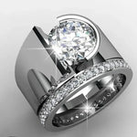 Vintage Silberring mit strahlendem Zirkon