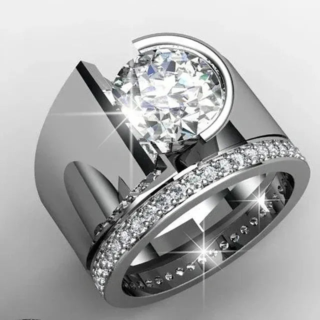 Vintage Silberring mit strahlendem Zirkon